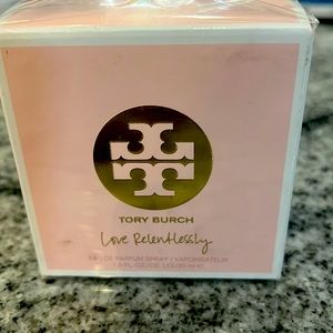 New:Tory Burch: 1oz new never opened- Love relentlessly 🤓